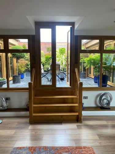 Windsor Luxury Hotel Apartment