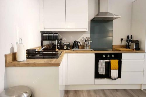 Apartamento Town Centre 1 Bed, Close To The Beach With Parking