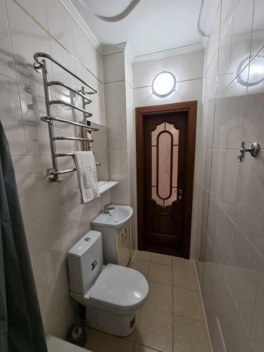 Petropavlivska Apartment