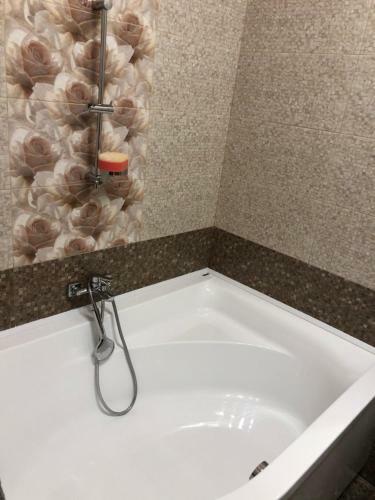 One Bedroom Apartment On Svobody Square