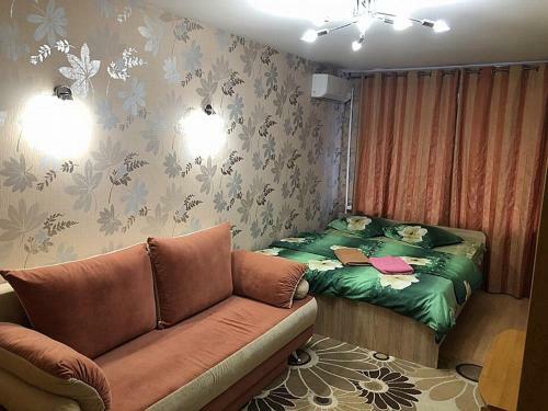 Apartment 114, Street University 17