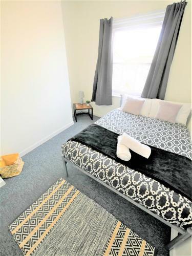 Daimler Holiday Apartments