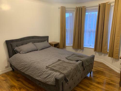 Fantastic Villa Bournemouth - Spa, Parking, Garden