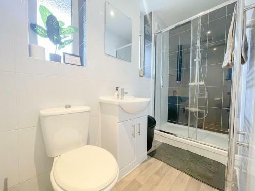 Apartamento Town Centre/bic/beach - Pet Friendly With Garden & Parking