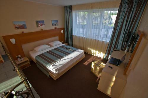 Elizium Park Hotel