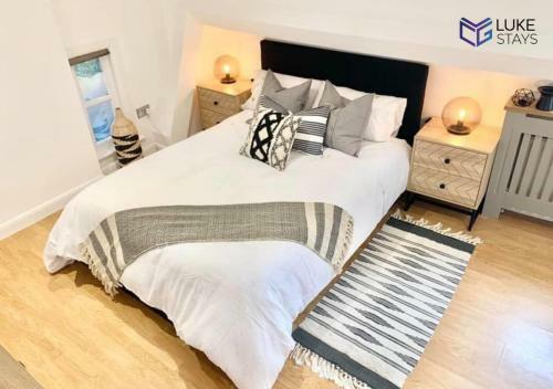 Apartamento Stunning Large Studio Apt Centrally Placed & Nr Beach