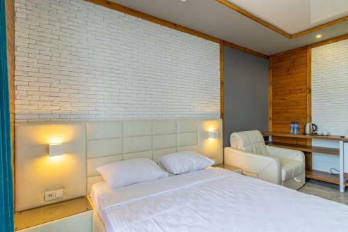 Atmosphere Sea Hotel