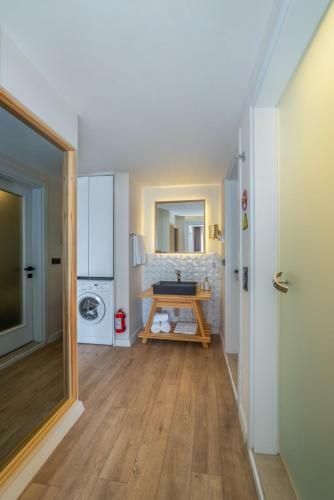 Hotel Ece Marina Suit