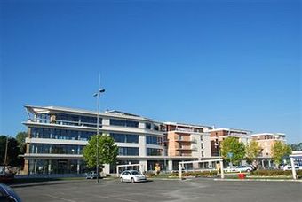 Aparthotel 1ere Avenue Val Senart