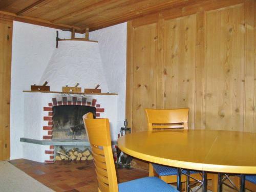 Apartamento Casa Cadurisch