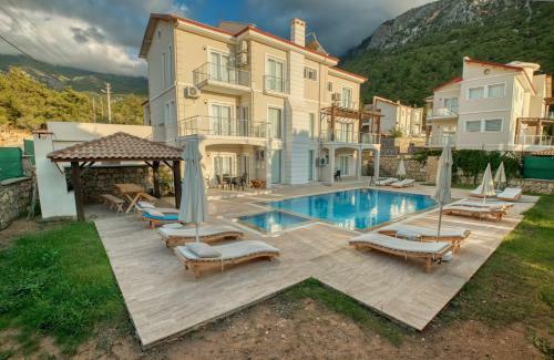 Villa Holly