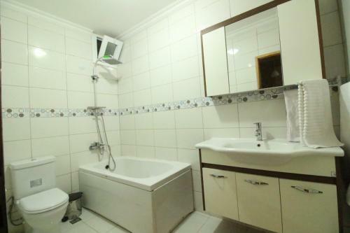 2 - Holy Art Villas Plajda Tripleks Villa