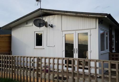 For-get-me-not Chalet