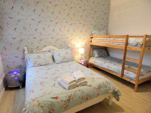 Rialto Holiday Apartments