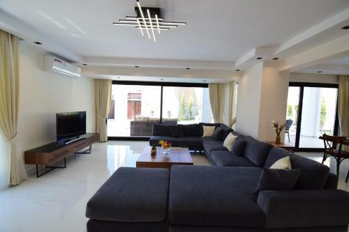 La Marbella Villa