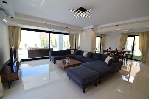La Marbella Villa