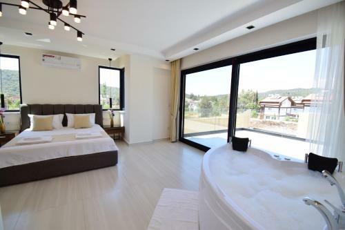 La Marbella Villa