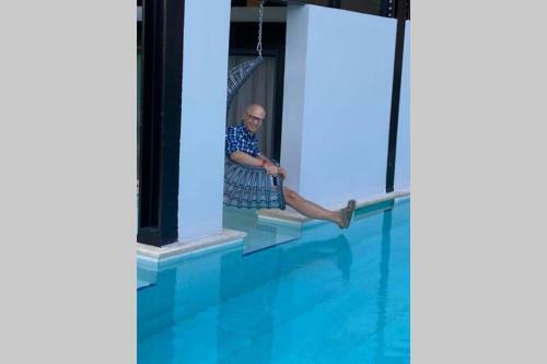 Villa Siradi?i B?r Es?nt?