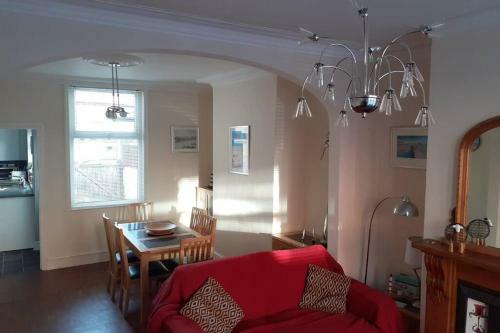 Seaside Home From Home 4bedroom Sleeps 8