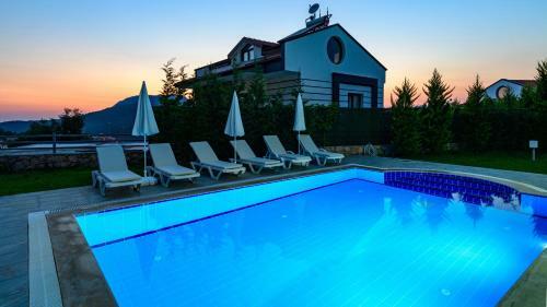 Amore 2 - 4 Bedroom Villa In Hisaronu