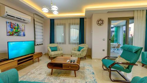 Amore 2 - 4 Bedroom Villa In Hisaronu