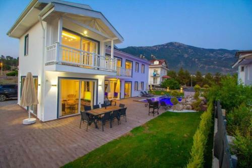 Ak Deniz Villa