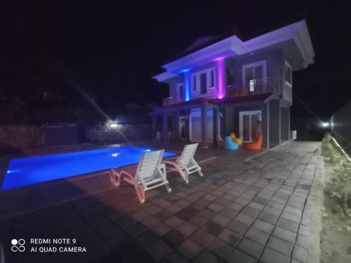 Villa ?k?z V?llalar