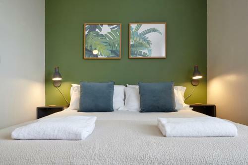 Kenham Place - Your Apartment