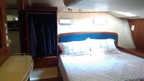 Sailing Yacht Avara