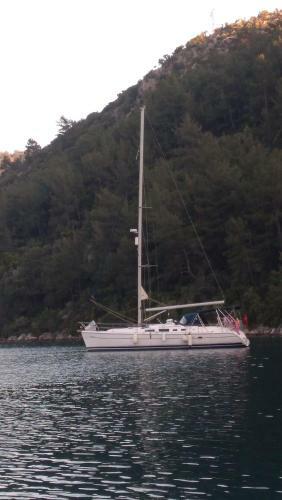 Sailing Yacht Avara