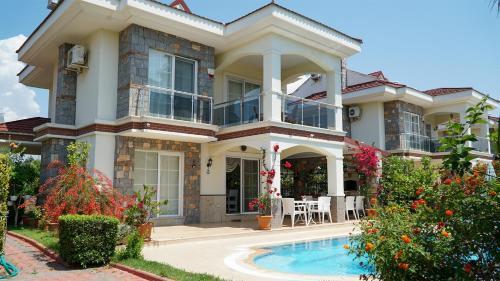 Villa Yavuz (�al??)