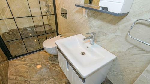 Villa S�?�t 3 - 4 Bedroom With Jacuzzi In Fethiye