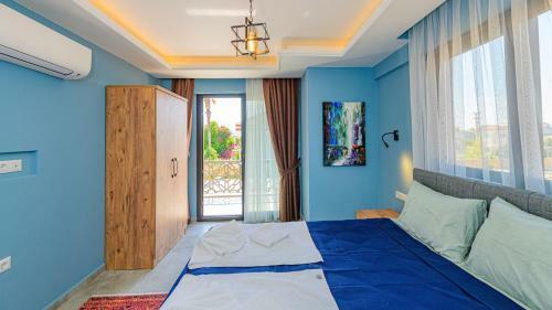Villa S�?�t 3 - 4 Bedroom With Jacuzzi In Fethiye