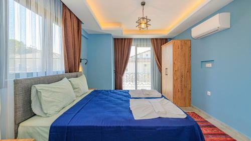 Villa S�?�t 3 - 4 Bedroom With Jacuzzi In Fethiye