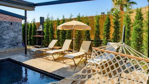 Villa S�?�t 3 - 4 Bedroom With Jacuzzi In Fethiye