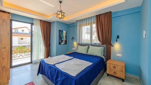 Villa S�?�t 3 - 4 Bedroom With Jacuzzi In Fethiye