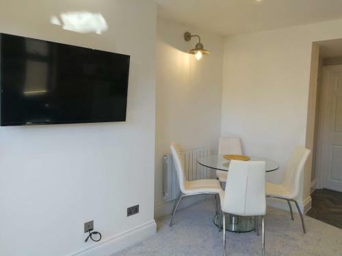 Derby Den By Cliftonvalley Apartments