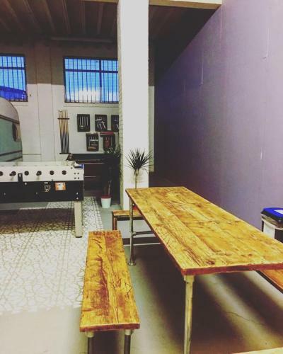 Apartamento Towed Town Camping And Event Space
