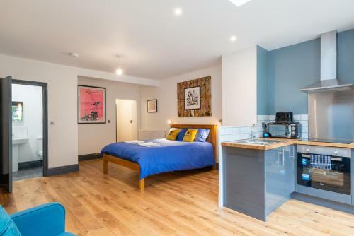 Hostal 144 Lower Cheltenham Place