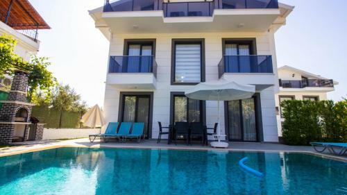 Hermes Villa