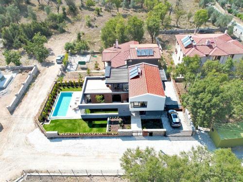 Villa Elisa