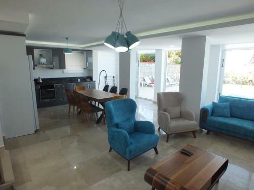 Yasin Villa