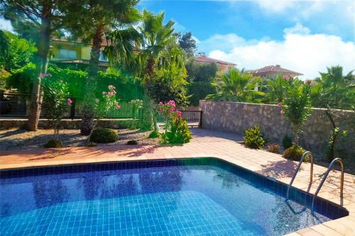 Sunrise Villa