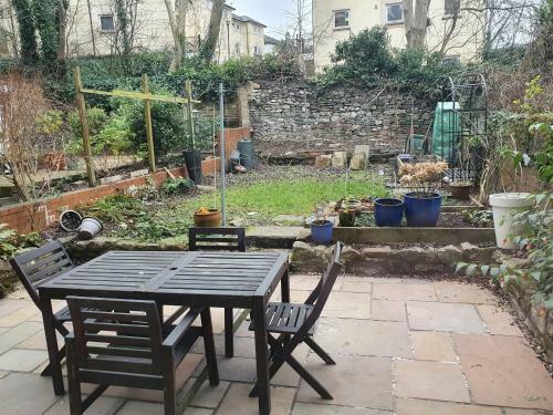 Cotham Garden Apartment By Cliftonvalley Apartments