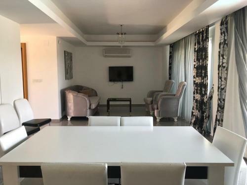 Villa Pasham V?lla