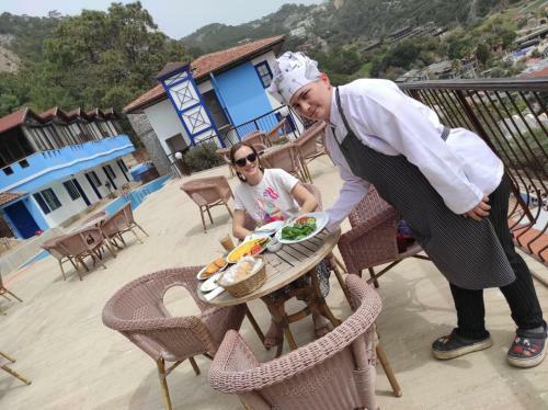 Belle Vue Hotel �l�deniz
