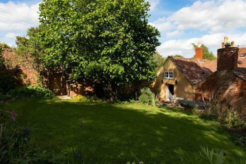 Loft Apartment Nr Bath & Bristol With Hot Tub