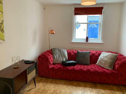 Otto Large Group Townhouse