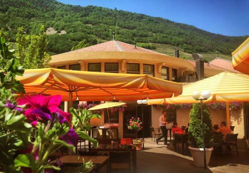 Hotel Restaurant La Porte D'octodure