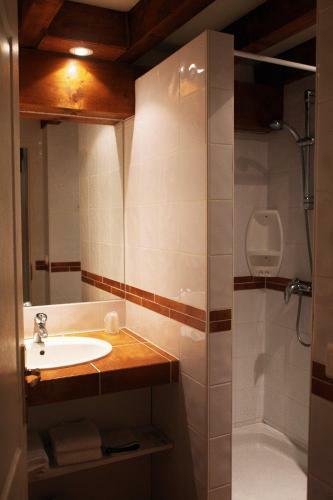 Hotel Le Clos Des Arts